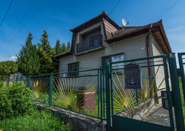 Na predaj rodinný dom s pozemkom v Bánovciach nad Bebravou
