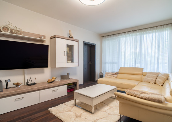 Na predaj 3-izbový byt v Senci na Slávičej ulici