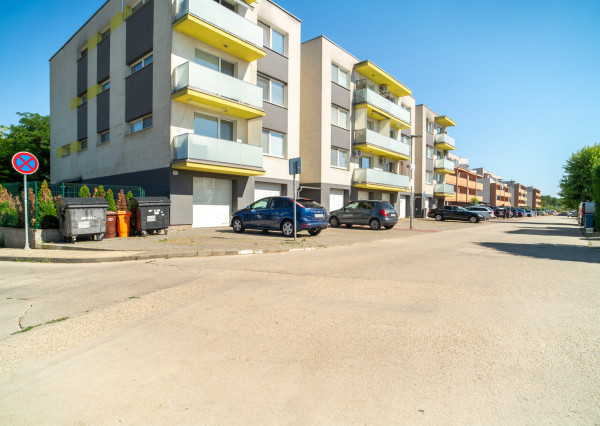 Na predaj 3-izbový byt v Senci na Slávičej ulici