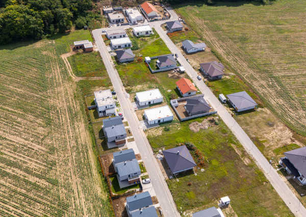 Na predaj 5-izbový rodinný dom v Moravanoch nad Váhom