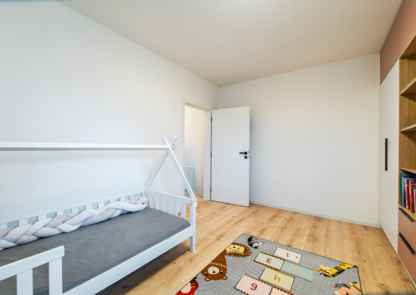 Na predaj 3-izbový byt v Trenčíne