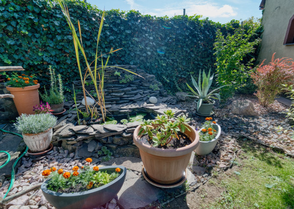 Na predaj celoročný záhradný dom v Čachticiach