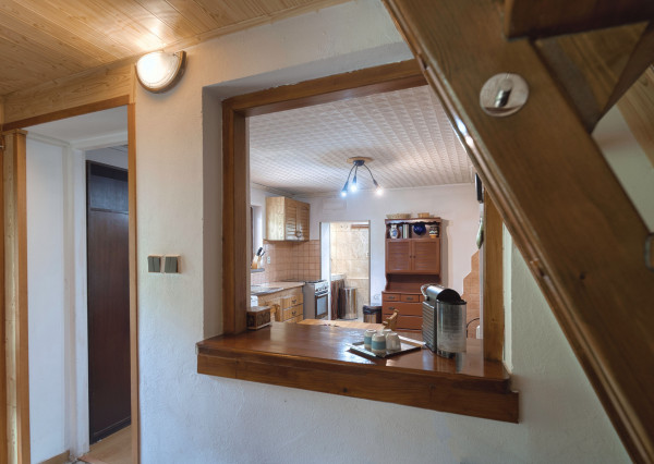 Na predaj celoročný záhradný dom v Čachticiach