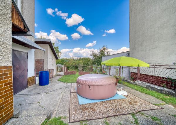 Na predaj dom s dvoma bytovými jednotkami v Lieskovci