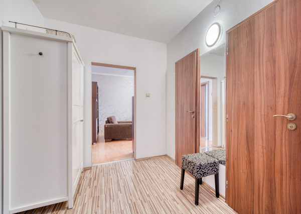 Na prenájom 4-izbový byt v Podunajských Biskupiciach