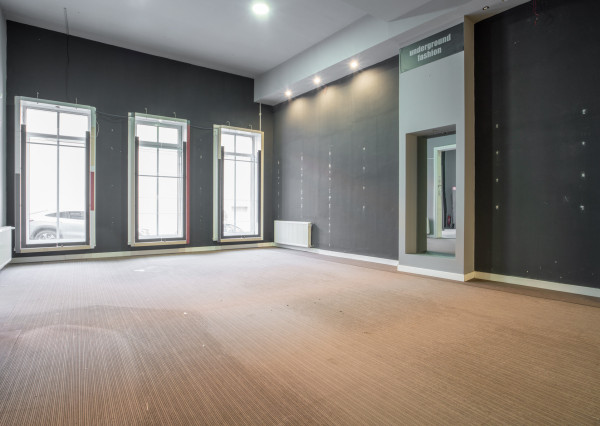 Na prenájom obchodný priestor na Zámockej v Bratislave