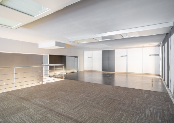 Na prenájom obchodný priestor na Zámockej v Bratislave