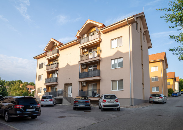 Na predaj 3- izbový byt vo Veľkom Lapáši