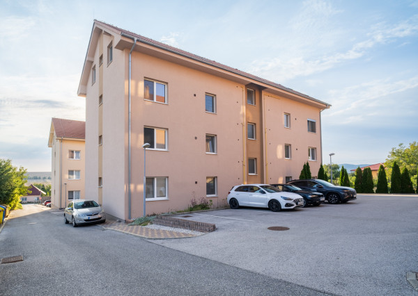 Na predaj 3- izbový byt vo Veľkom Lapáši