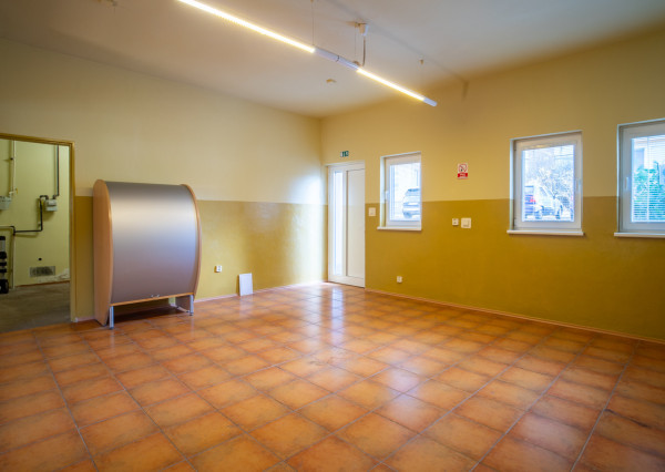 Na predaj dvojpodlažný rodinný dom s polyfunkciou v Trnave