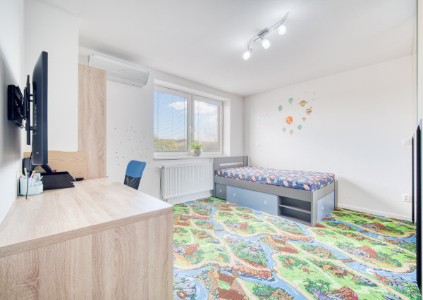 Na predaj 4-izbový rodinný dom v Zemianskych Sadoch