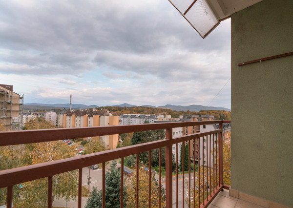 Na prenájom moderne zariadený 2-izbový byt s balkónom v Trenčíne