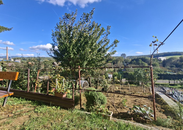 Na predaj chata so záhradou v Bánovciach nad Bebravou