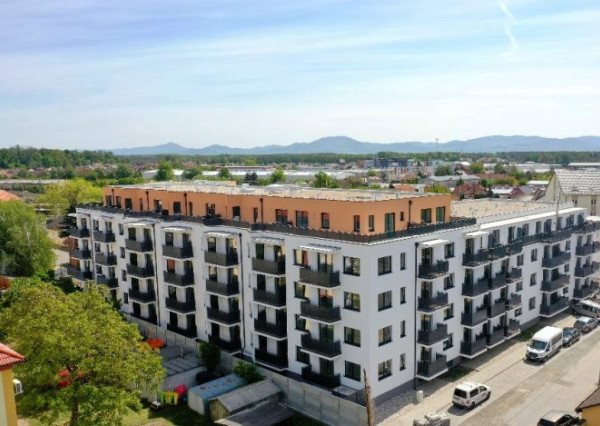 Na predaj garážové parkovacie státie v centre Malaciek