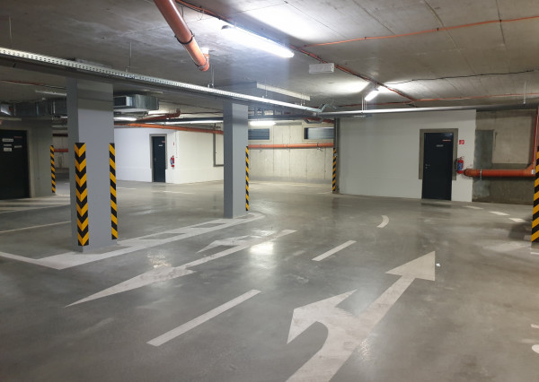 Na predaj garážové parkovacie státie v centre Malaciek