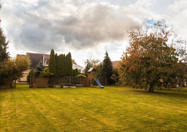 Na prenájom štýlový 4-izbový rodinný dom v Trenčíne