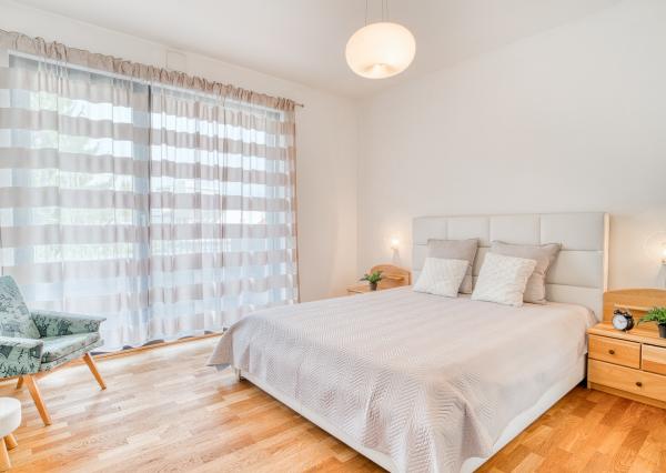 Na prenájom neštandardný 3-izbový byt Bratislava-Líščie Nivy