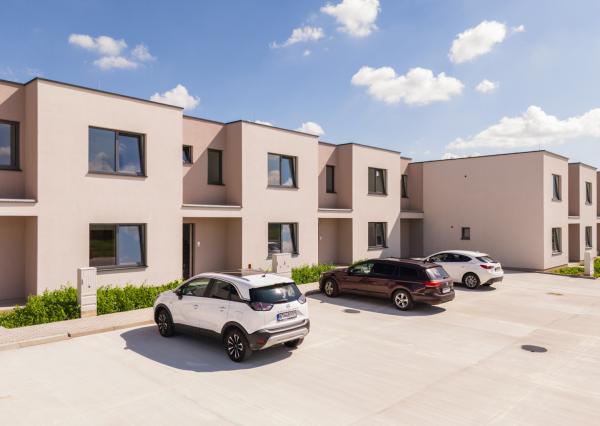 Na predaj skolaudovaný výnimočný 3-izbový byt v rodinnom dome vo Veľkom Orvišti