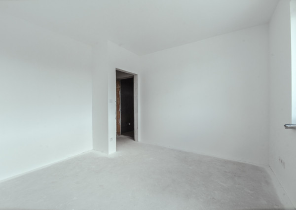 Na predaj skolaudovaný 3-izbový byt s vlastnou záhradou vo Veľkom Orvišti