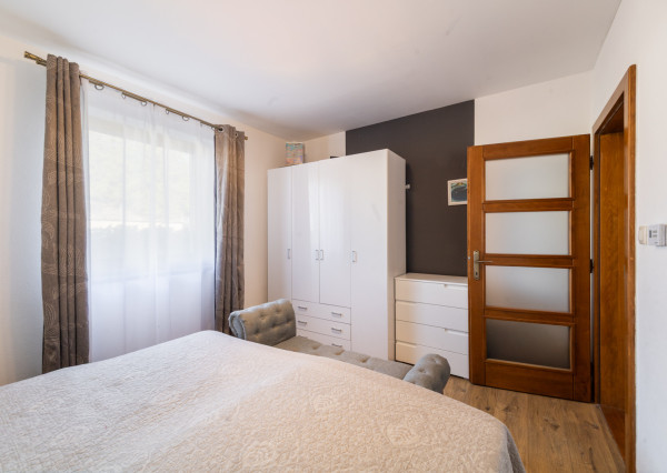 REZERVOVANÉ - Na predaj dom vhodný na podnikanie v Bzinciach pod Javorinou