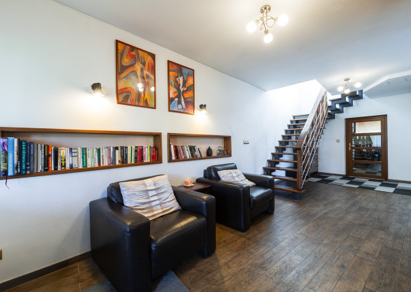 REZERVOVANÉ - Na predaj dom vhodný na podnikanie v Bzinciach pod Javorinou