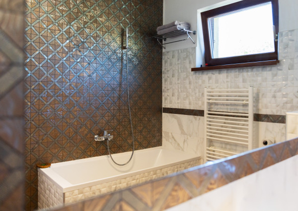 REZERVOVANÉ - Na predaj dom vhodný na podnikanie v Bzinciach pod Javorinou