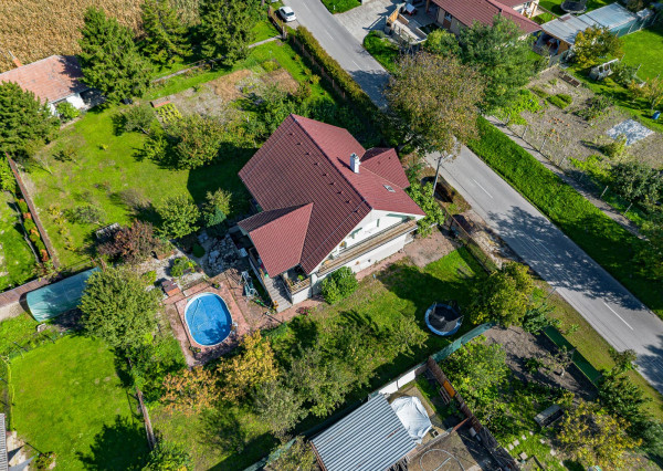 Na predaj rodinný dom s bazénom v Trnávke