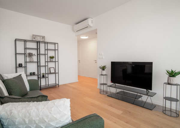 Na prenájom exkluzívny 2-izbový byt s výhľadom na Bratislavu v novej Klingerke