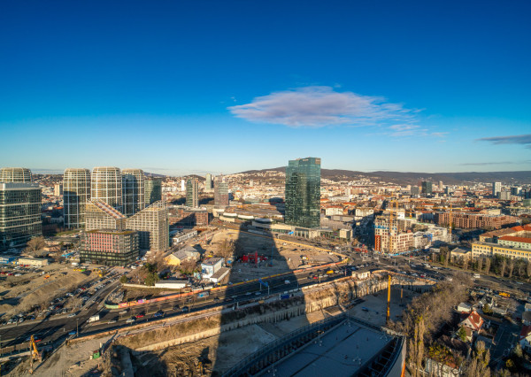 Na prenájom exkluzívny 2-izbový byt s výhľadom na Bratislavu v novej Klingerke