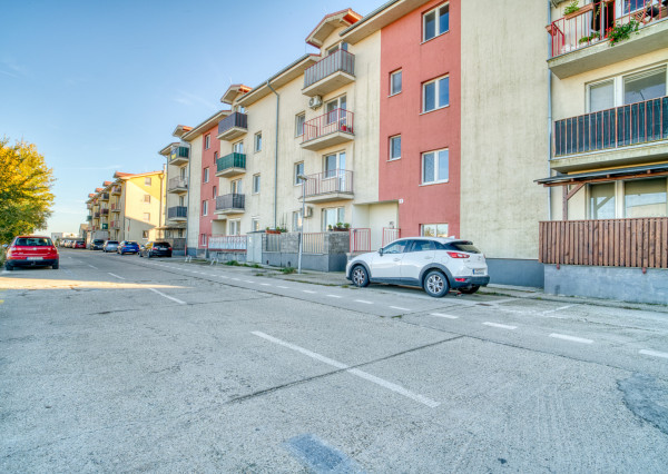 Na predaj priestranný 1-izbový byt v Miloslavove