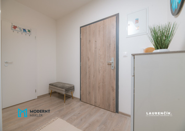 Na predaj moderný 2-izbový byt v Trenčíne