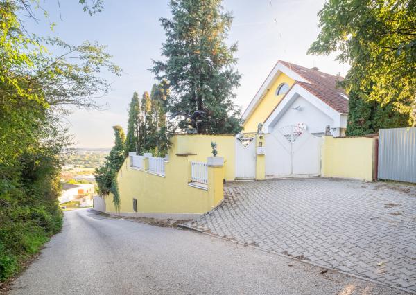 Na prenájom rodinný dom v Nitre - časť Zobor