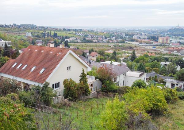 Na prenájom rodinný dom v Nitre - časť Zobor