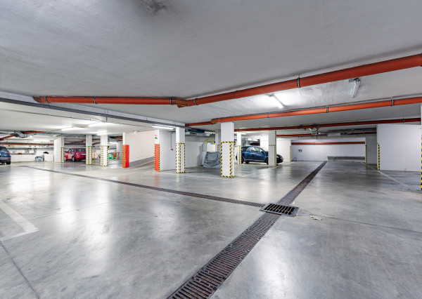 Na prenájom 2-izbový byt v centre Šamorína