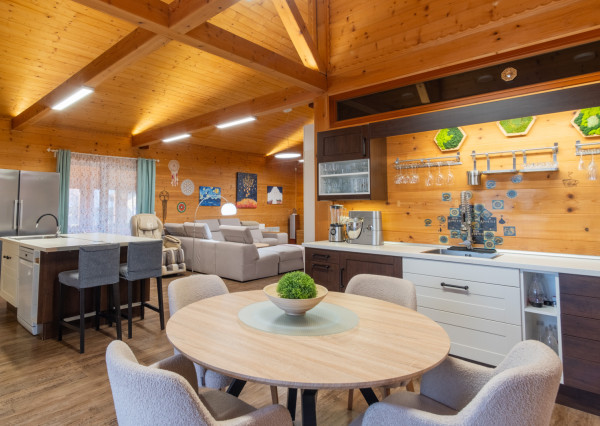 Na predaj dom snov–rodinné sídlo s jazierkom na kúpanie a panoramatickým výhľadom na Vysoké Tatry