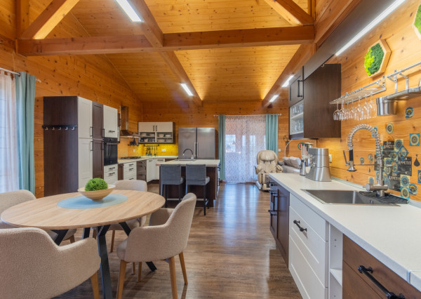 Na predaj dom snov–rodinné sídlo s jazierkom na kúpanie a panoramatickým výhľadom na Vysoké Tatry