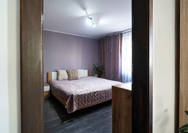 Na predaj priestranný 2-izbový byt v Novom Meste nad Váhom