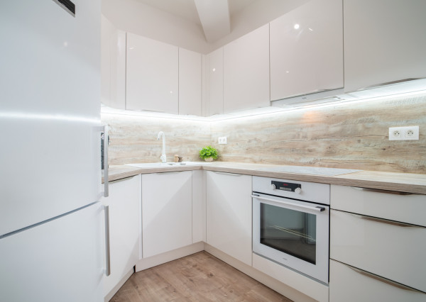 Na prenájom slnečný 3-izbový byt v Malackách