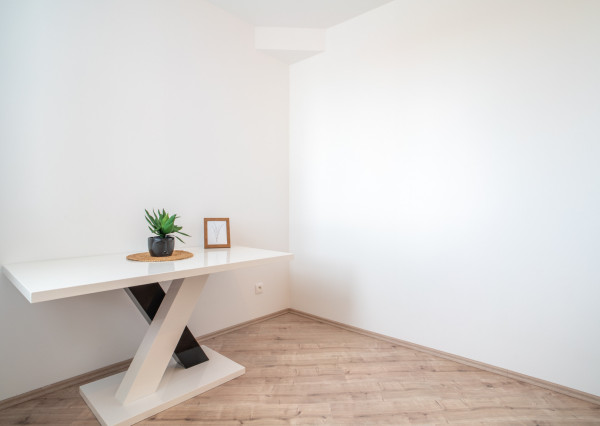 Na prenájom slnečný 3-izbový byt v Malackách