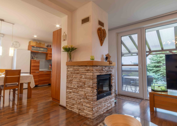 REZERVOVANÉ: Na predaj priestranný rodinný dom v pokojnej lokalite Hôrka