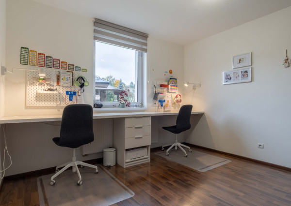 REZERVOVANÉ: Na predaj priestranný rodinný dom v pokojnej lokalite Hôrka