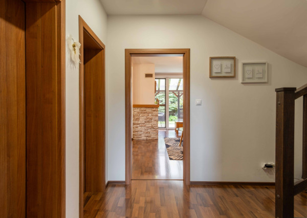 REZERVOVANÉ: Na predaj priestranný rodinný dom v pokojnej lokalite Hôrka