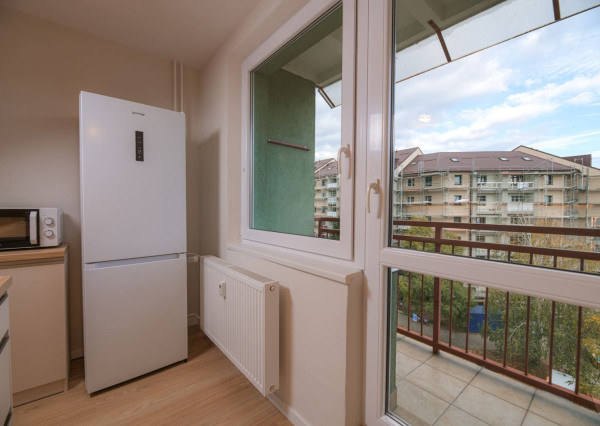 Na prenájom moderne zariadený 2-izbový byt s balkónom v Trenčíne