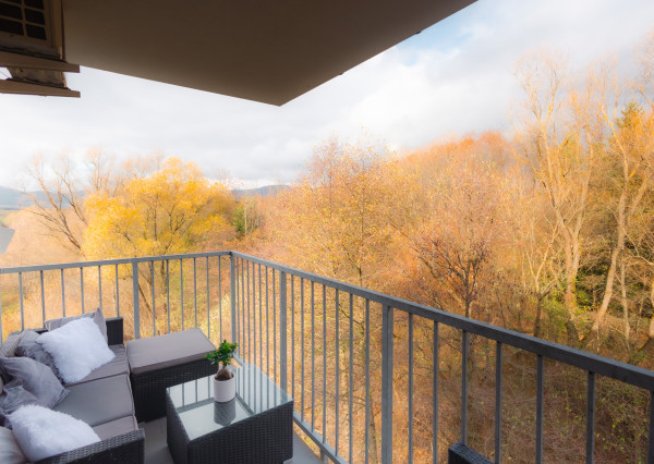 Na predaj kompletne zariadený 2-izbový byt v obci Kunerad