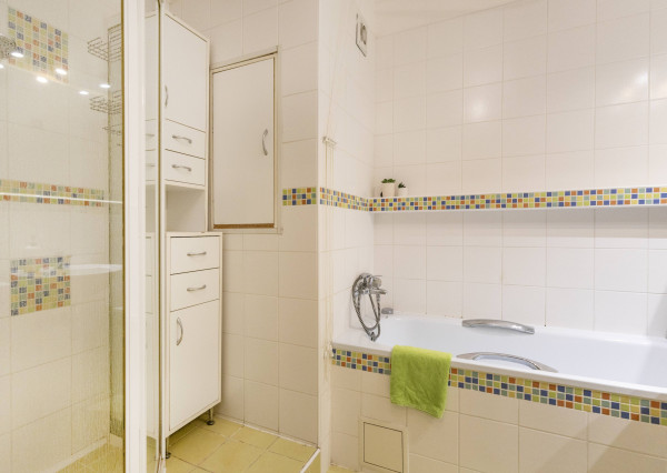 Na prenájom zariadený 2-izbový byt v Dunajskej Strede