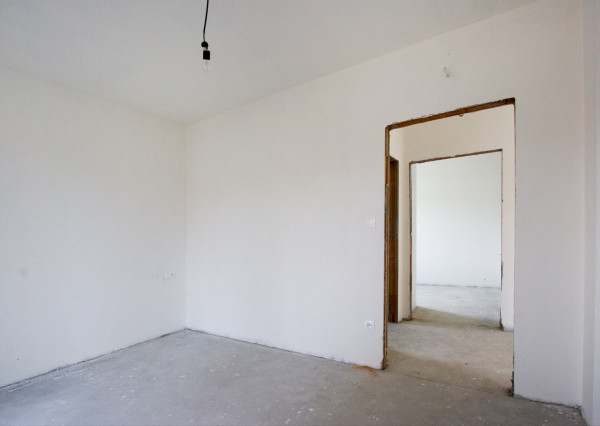 Na predaj rekreačná chata s pozemkom v obci Blahová