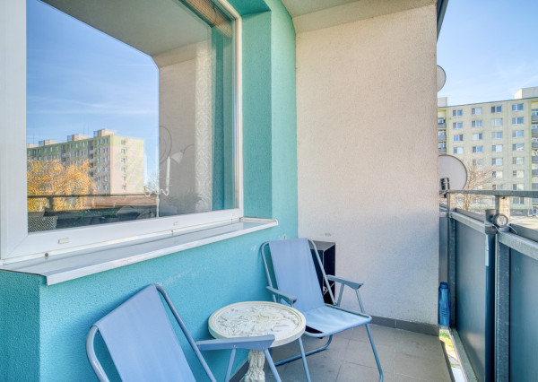 Na predaj útulný 2-izbový byt s dvomi balkónmi v Malackách