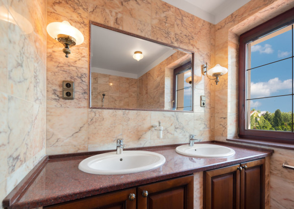 Na predaj 6-izbové rodinné sídlo v Šamoríne