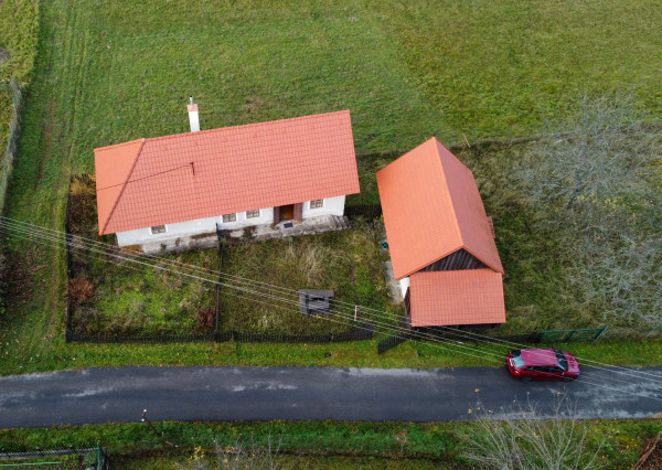 Na predaj autentická chalúpka 15km od Banskej Štiavnice
