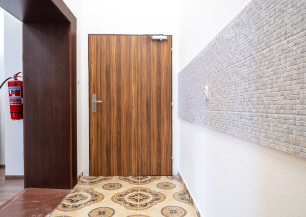 Na prenájom obchodný priestor v lokalite Šaľa-Veča